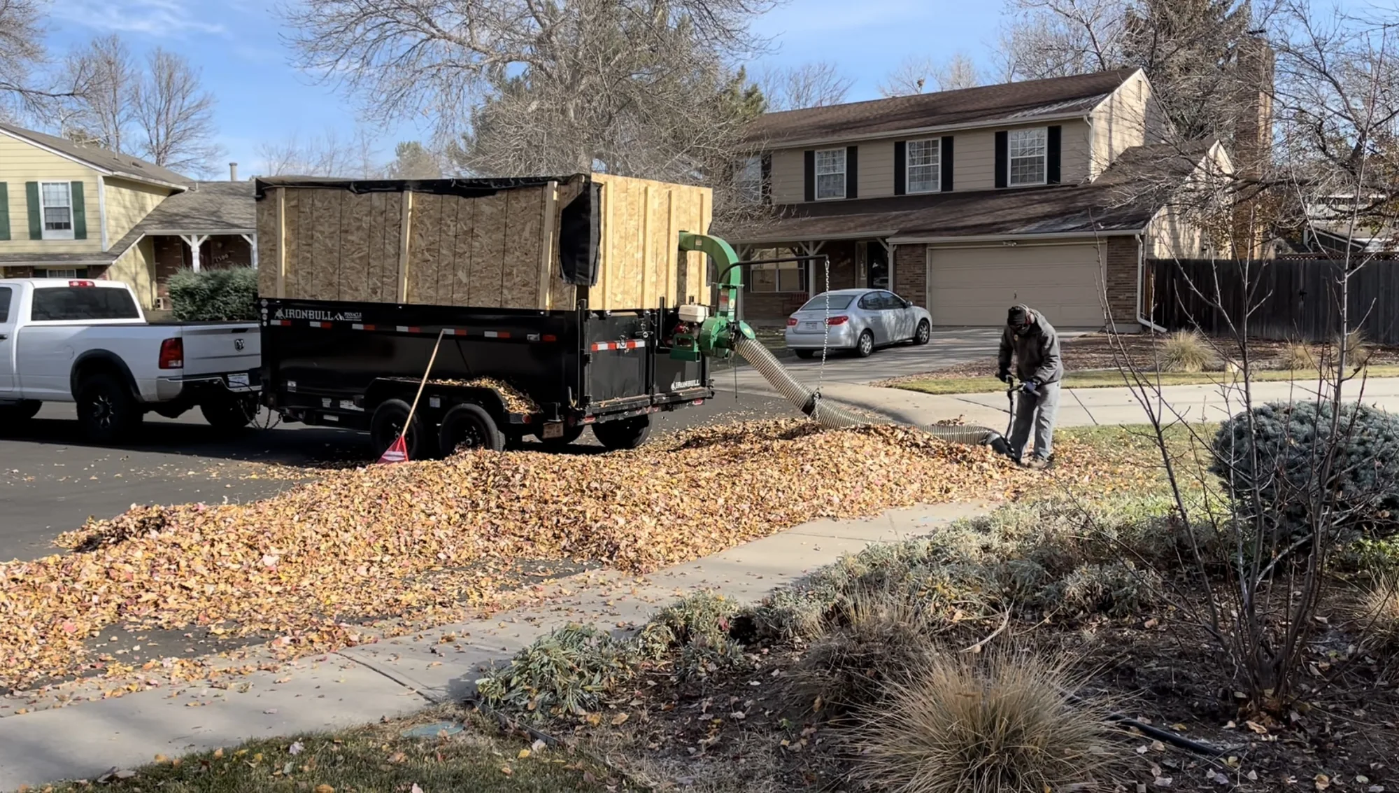 Bulk mulch delivery during residential installation